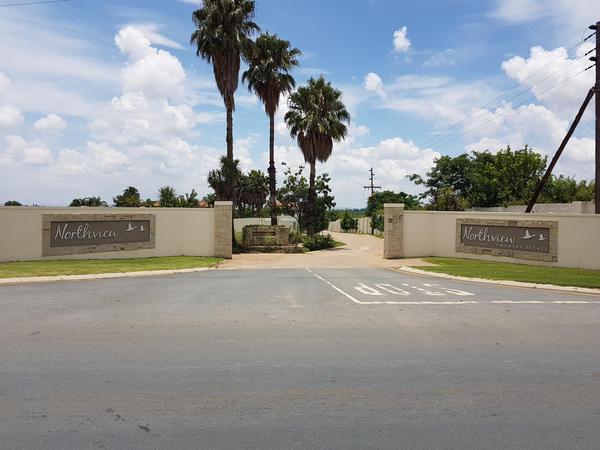 Vacant Land / Plot For Sale in Knoppieslaagte, Pretoria