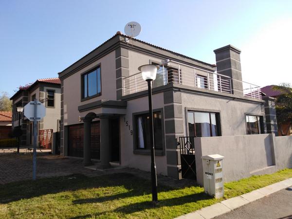 Property For Sale in Noordwyk, Midrand